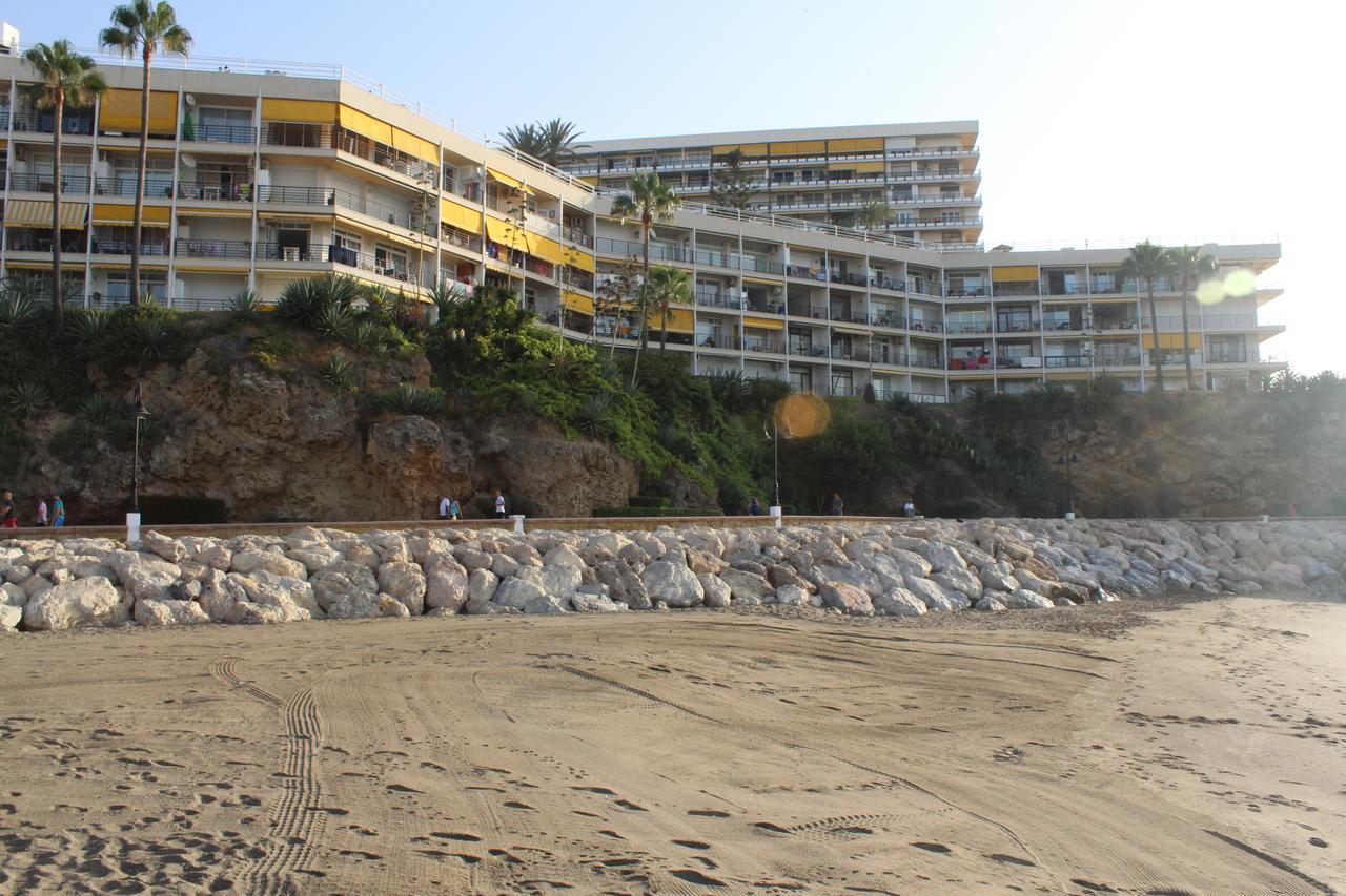 Castillo Santa Clara Estudio Con Vistas Laterales Al Mar Torremolinos Bagian luar foto